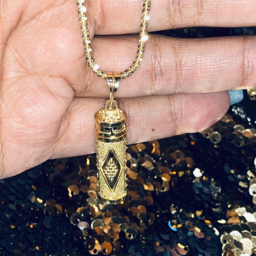 Cremation Jewelry custom made URN necklace, cremation memorial pendant for ashes
